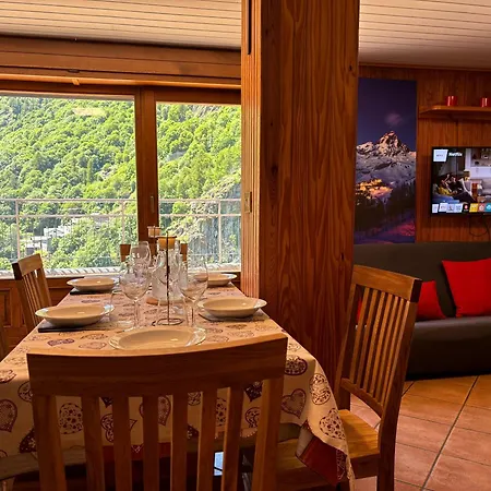 Penthouse Les Crouses Apartment Valtournenche