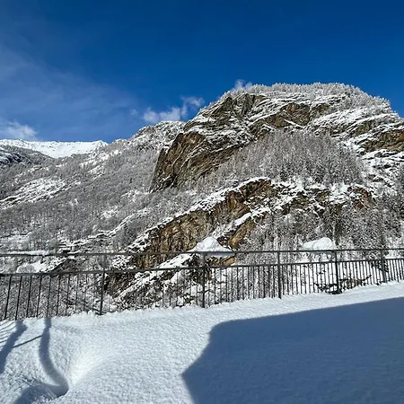 Penthouse Les Crouses * Valtournenche